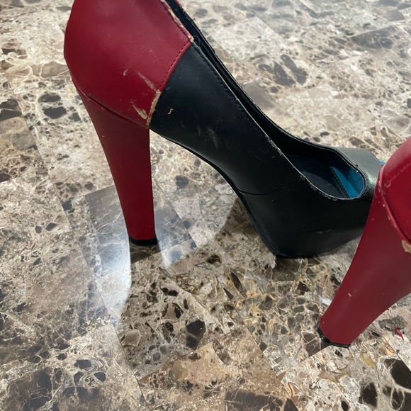Women's Qupid Black & Red Platform Heels size 8 - Picture 5 of 9